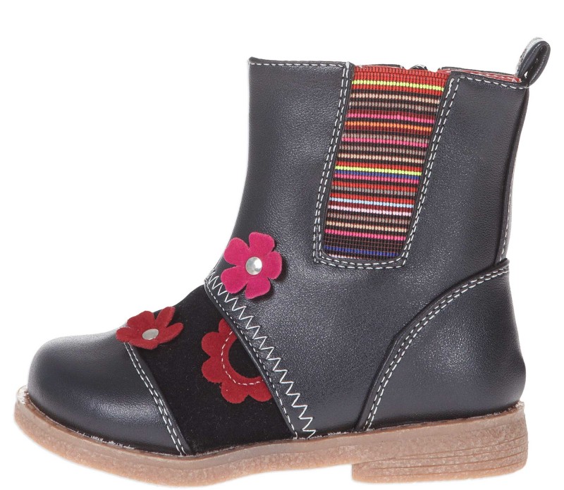 Children's boot with a multicolour striped elastic gusset